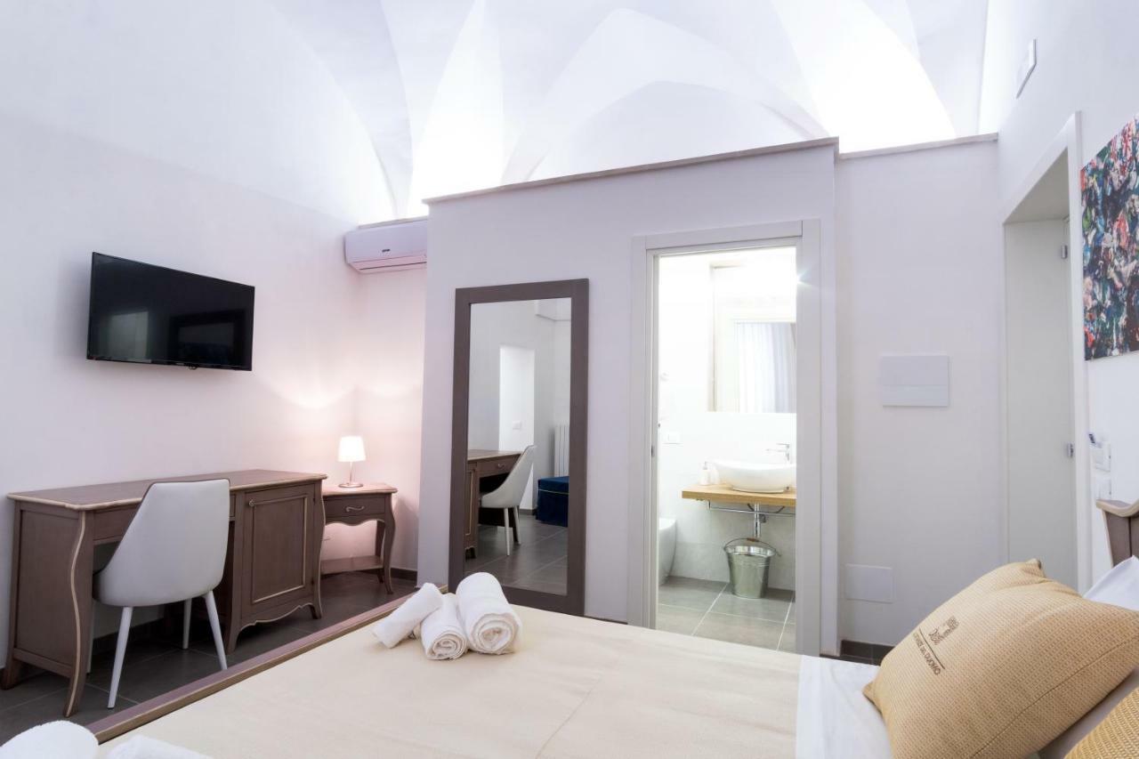 Bed and Breakfast Le Stanze Del Duomo Lecce Exterior foto