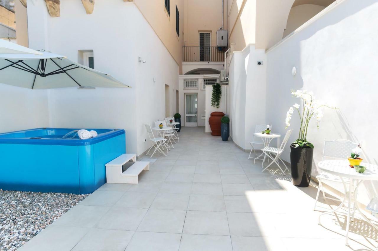 Bed and Breakfast Le Stanze Del Duomo Lecce Exterior foto